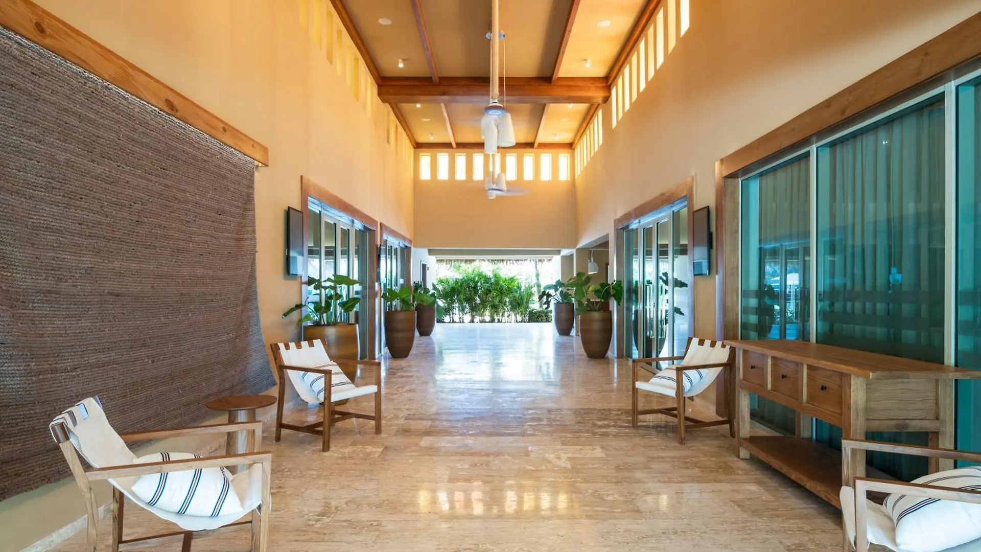 Zel Punta Cana 5*,